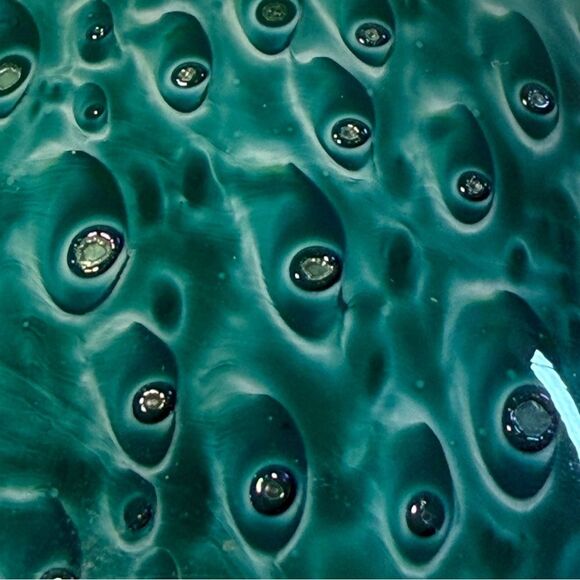 Scalloped peacock dichroic vintage art glass blue green encased vase peacock 8" - Picture 4 of 13